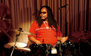 Alphonse Mouzon
Drummersworld.com